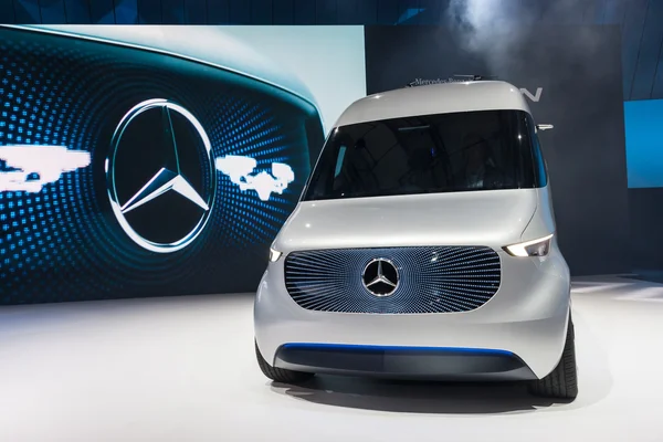 Mercedes Benz vision van — Stockfoto