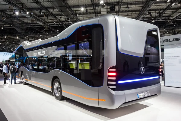 Mercedes Benz Future Bus — Stockfoto