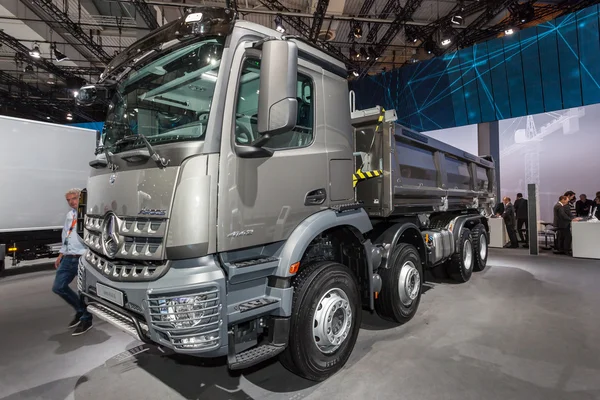 Mercedes Benz Arocs Dumper — Stock Photo, Image