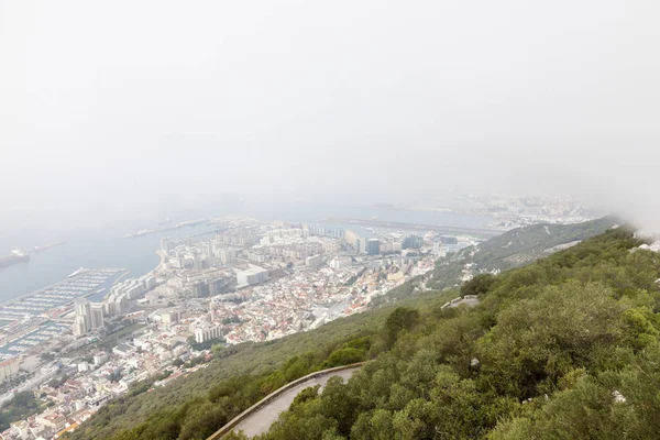 Gipfel des Felsens in Gibraltar — Stockfoto