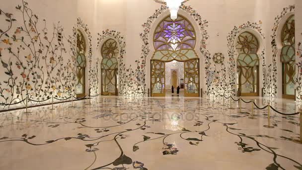 Sheikh Zayed Grand Mosque Abu Dhabi-ban — Stock videók
