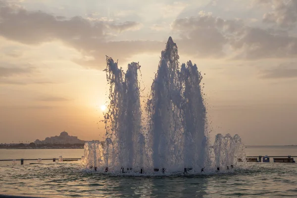 Fontein in Abu Dhabi — Stockfoto