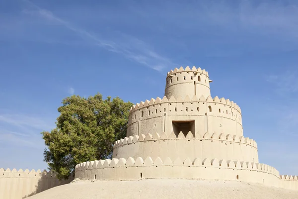 Al Jahili pevnosti v Al Ain, Spojené arabské emiráty — Stock fotografie