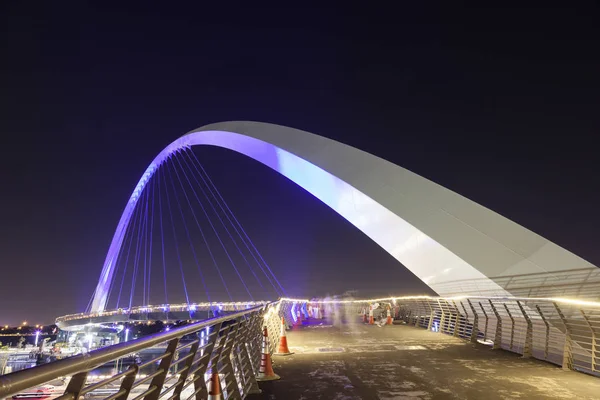 दुबई वॉटर कालवा ब्रिज — स्टॉक फोटो, इमेज