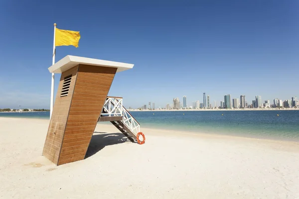 Lifeguard station at the beach in Dubai — Stock Photo, Image