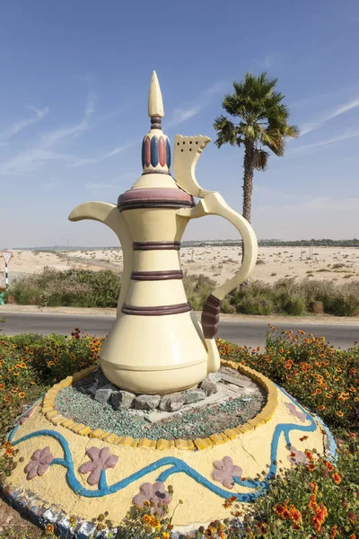 Arabische koffiepot in Mezairaa, Verenigde Arabische Emiraten — Stockfoto