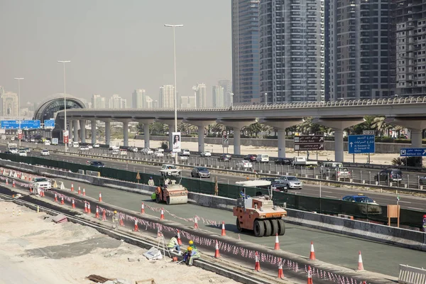 Budowa przy sheikh zayed road w Dubaju — Zdjęcie stockowe