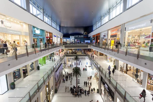 Innenraum der Dubai Mall — Stockfoto