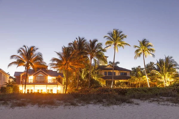 Villen am Strand in Neapel, Florida — Stockfoto