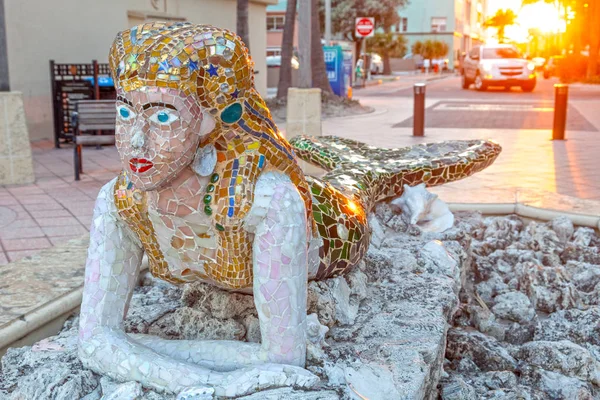 Zeemeermin standbeeld in Hollywood Beach (Florida) — Stockfoto