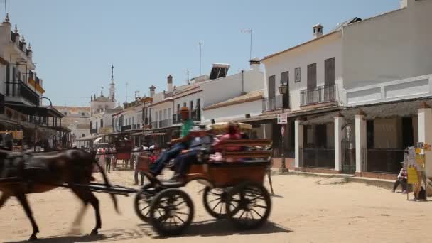Landschap in de Spaanse stad El Rocio, Andalusië — Stockvideo