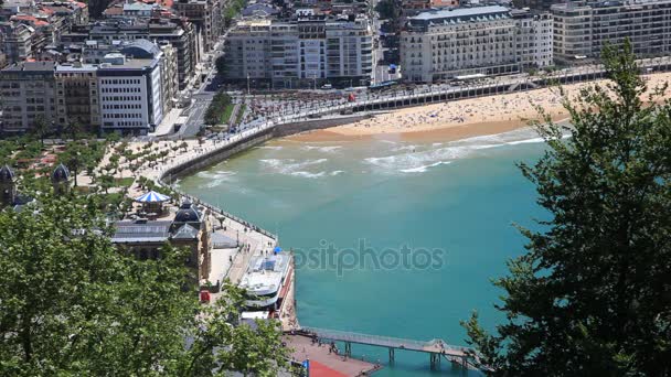 Strand in San Sebastian, Spanje — Stockvideo