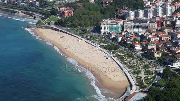 Strand in San Sebastian, Spanje — Stockvideo