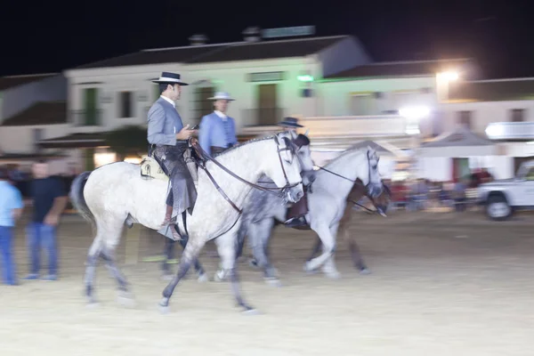 Peregrinos en El Rocio, Andalucía, España — Foto de Stock