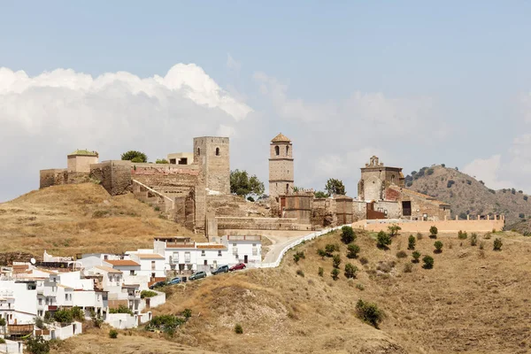 Andalusisches dorf alora, spanien — Stockfoto