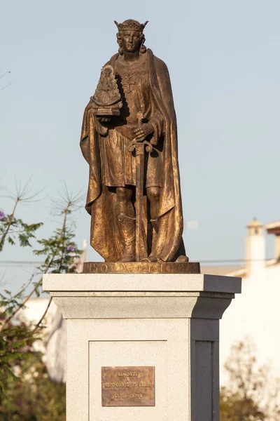 Estátua de um peregrino na cidade de Almonte, Andaluzia, Espanha — Fotografia de Stock