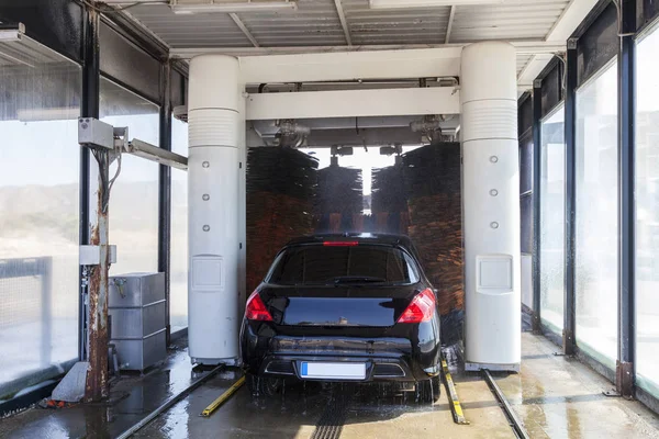 Automatische Autowassen service — Stockfoto