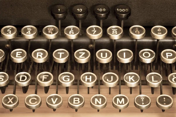 Vintage schrijfmachine toetsen — Stockfoto
