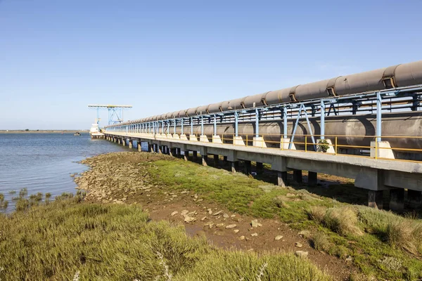 Pipeline in huelva, spanien — Stockfoto