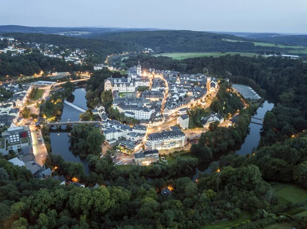 Oude stad van Weilburg nachts, Duitsland — Stockfoto