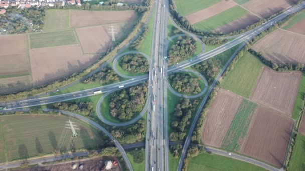 Highway intersection aerial view — Stock Video