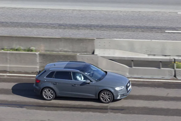 Audi A3 Sportback karayolu üzerinde — Stok fotoğraf