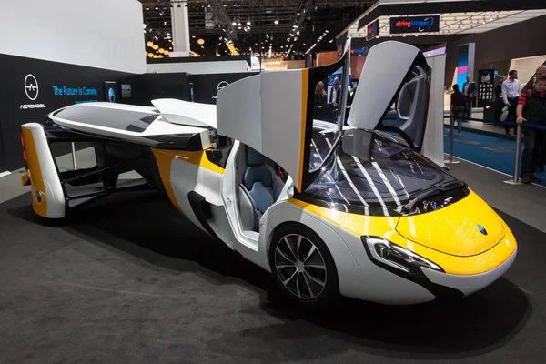 Aeromobil på det Iaa 2017 — Stockfoto