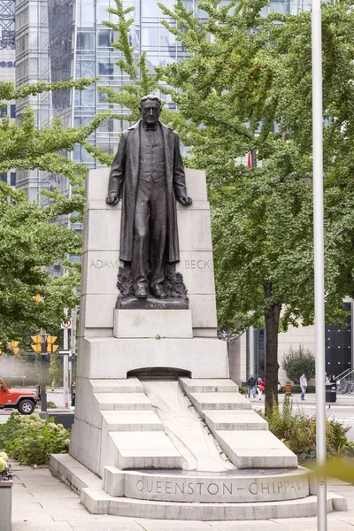 Adam Beck památník v Torontu, Kanada — Stock fotografie