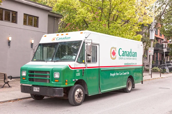 Canadian Linen and Uniform Service Truck — Stock Photo, Image