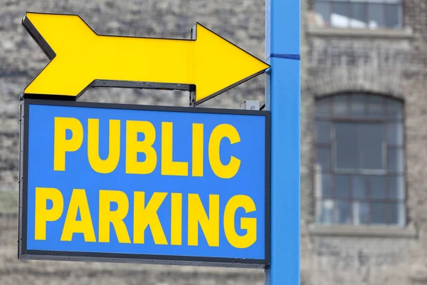 Public parking sign — Stock Photo, Image