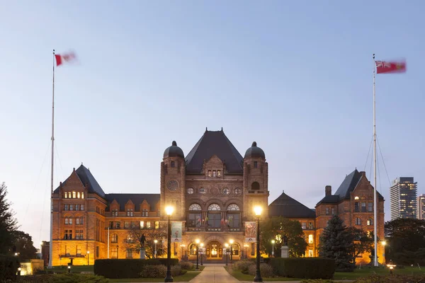 Das gesetzgebende Gebäude von Ontario in toronto — Stockfoto