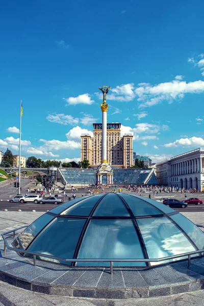 Kiev Ukraine July 2017 Vertical Photo Part Maidan Nezalezhnosti Square — Stock Photo, Image