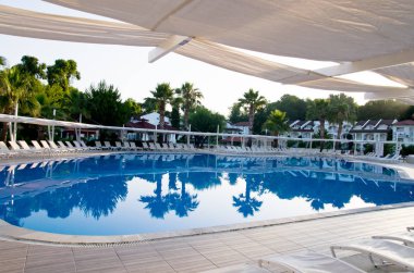 tropikal Hotel Yüzme Havuzu