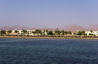 Otel Kızıldeniz kıyısında