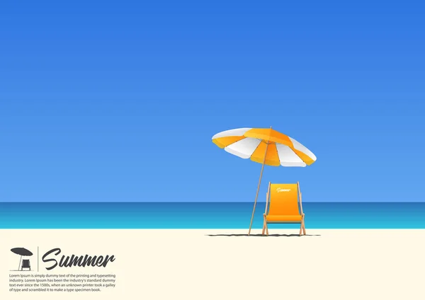 Verão paisagem de praia com cadeira de praia laranja e guarda-chuva de praia laranja no fundo do céu gradiente azul com espaço de cópia para o seu texto . —  Vetores de Stock