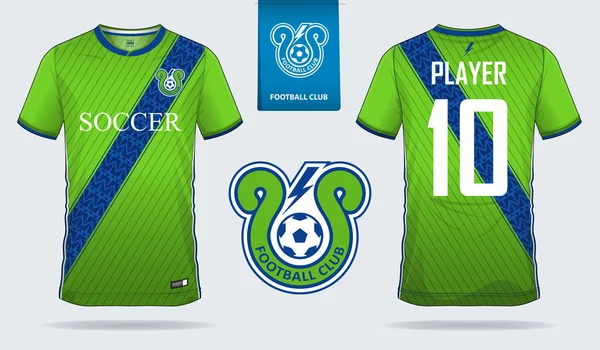 Camiseta de fútbol, kit de fútbol, camiseta deportiva, diseño corto, plantilla de calcetín para club deportivo. Camiseta de fútbol se burlan. Uniforme de fútbol con vista frontal y trasera. Logo de fútbol plano en etiqueta azul . — Vector de stock