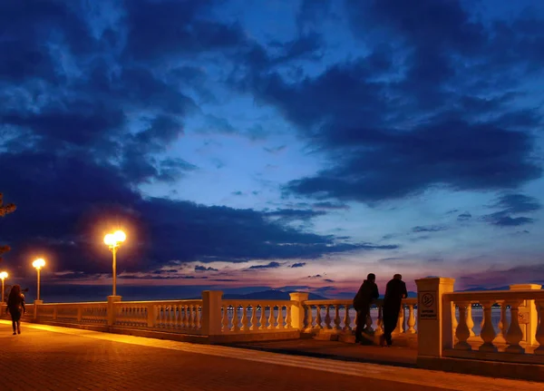 Seafront at night — Stock Photo, Image