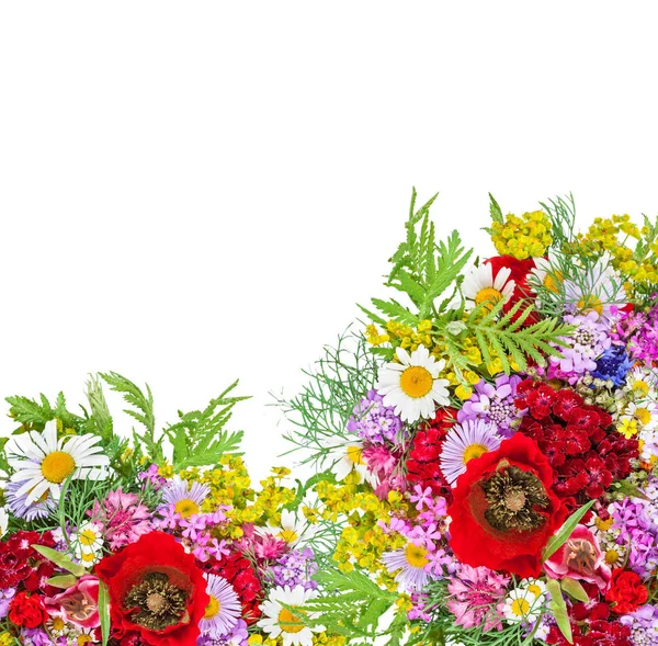 Beautiful wildflowers bouquet background. Cornflower, camomile, — Stock Photo, Image