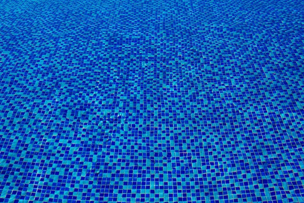 Fond carrelage piscine bleu — Photo