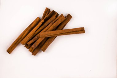 beyaz kabuk tarçın