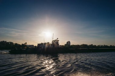 Yaz aylarında Waterfront günbatımı