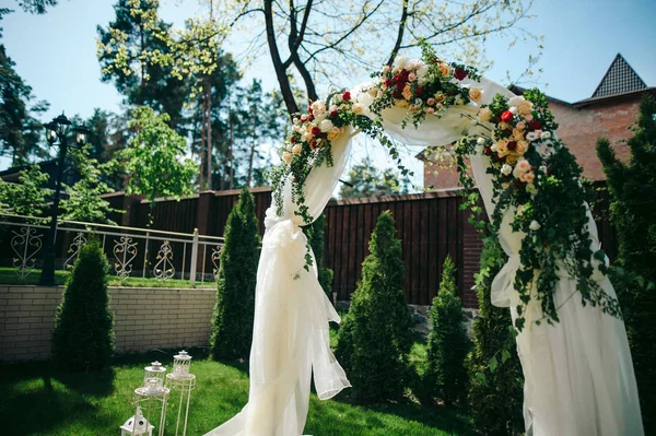 Arch Flowers Wedding Garden — Stock Photo, Image