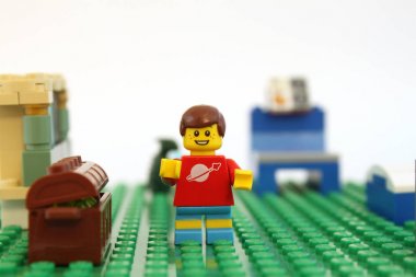 Lego çocuk onun yatak odasında