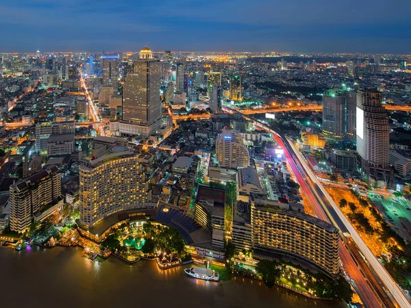 Arranha-céus em Bangkok, Tailândia — Fotografia de Stock