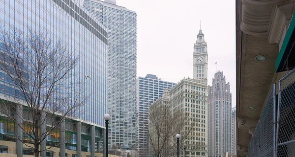 Felhőkarcolók Chicago, Illinois, Amerikai Egyesült Államok — Stock Fotó