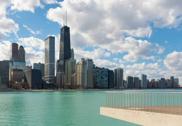 Chicago City y Michigan Lake, Chicago, Illinois, EE.UU. — Foto de Stock