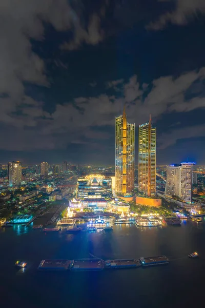 Légi Kilátás Hajók Taksin Bridge Chao Phraya River Bangkok Belvárosában — Stock Fotó