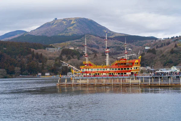 Пиратский Корабль Лодка Hakone Jinja Heiwa Torii Озером Старом Городе — стоковое фото