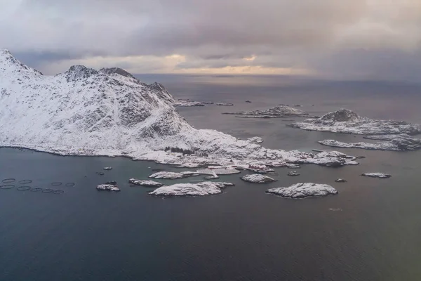 Légi Kilátás Lofoten Szigetekre Nordland Megye Norvégia Európa Fehér Havas — Stock Fotó