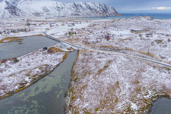 Nordland Norveç Avrupa Daki Lofoten Adalarındaki Beyaz Kar Dağının Hava — Stok fotoğraf